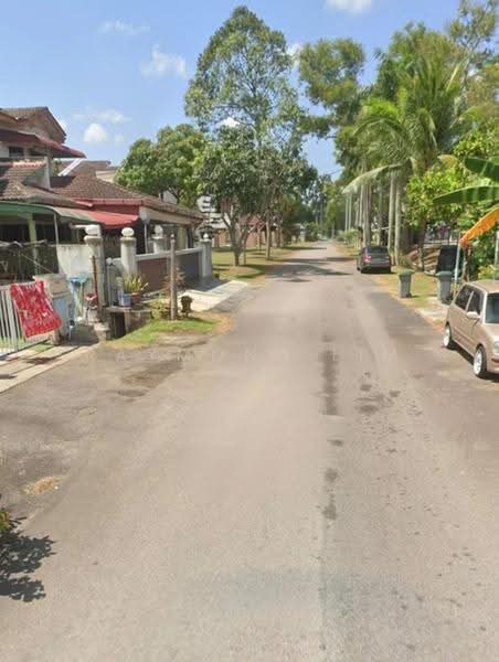 2-storey Terraced House for Sale in Taman Cheng Perdana (Cheng) - Raymond Lim PW - Exterior - PropertyGuru.com.my