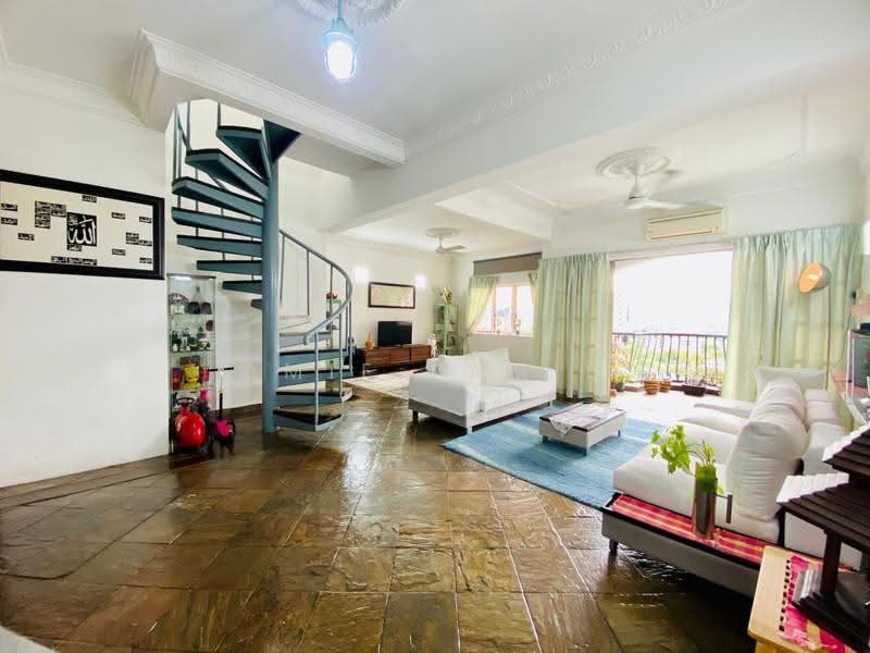 Pangsapuri untuk Dijual di Sri Ledang - Amie Famie - Living Room - PropertyGuru.com.my