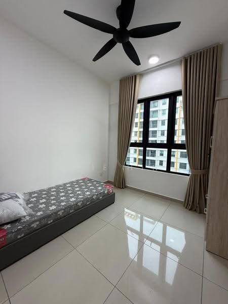 Kediaman Servis untuk Disewa di Parkland Residence @ Kajang 2 - ANie Hin - Bedroom - PropertyGuru.com.my