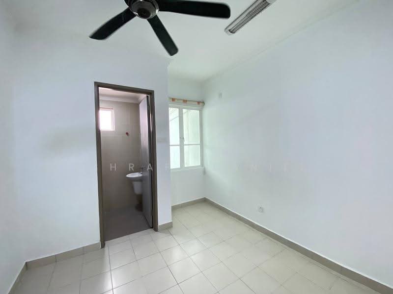 Rumah Teres 2-Tingkat untuk Dijual di Bandar Tun Hussein Onn (Cheras) - Ashraff Daniel - PropertyGuru.com.my