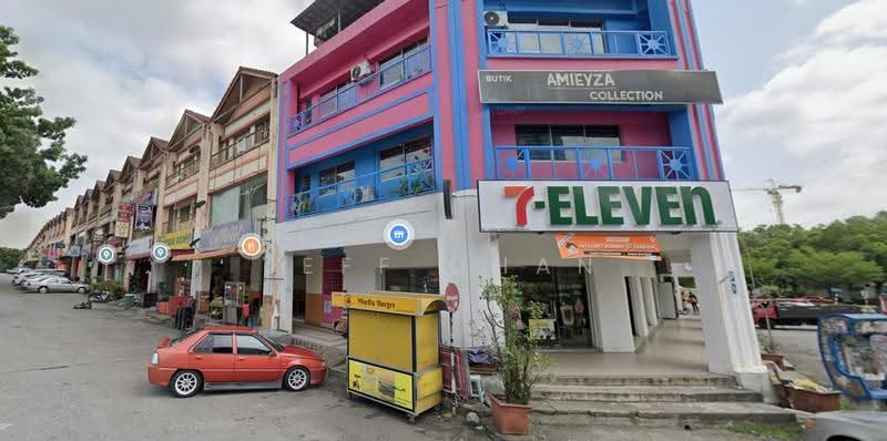 Shop / Office for Rent in Taman Putra Permai (Seri Kembangan) - Jeff Chan - PropertyGuru.com.my