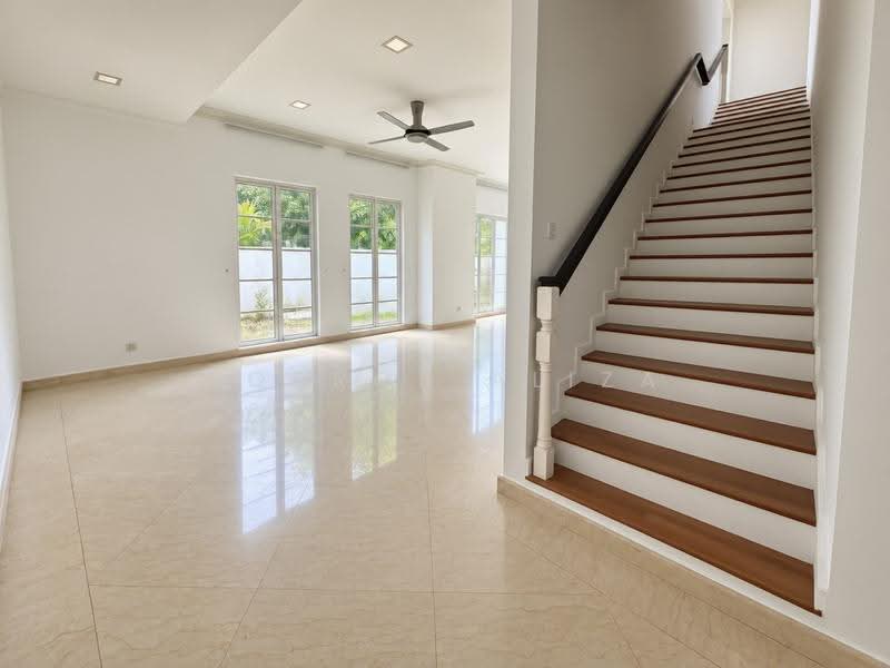 Semi-Detached House for Rent in Damansara Heights (Kuala Lumpur) - Norros Aliza - Living Room - PropertyGuru.com.my