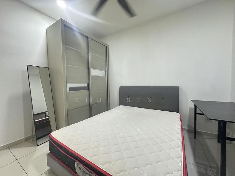 Service Residence for Sale at Kenwingston Skylofts - Shue Sen - Bedroom - PropertyGuru.com.my