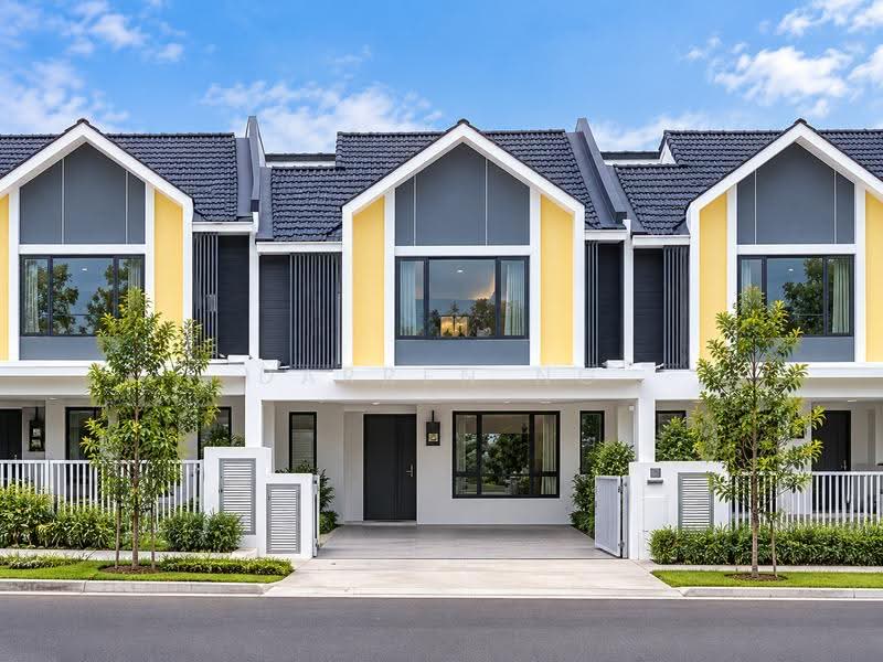 Rumah Teres 2-Tingkat untuk Dijual di Sepang (Selangor) - Darren Ng - Exterior - PropertyGuru.com.my