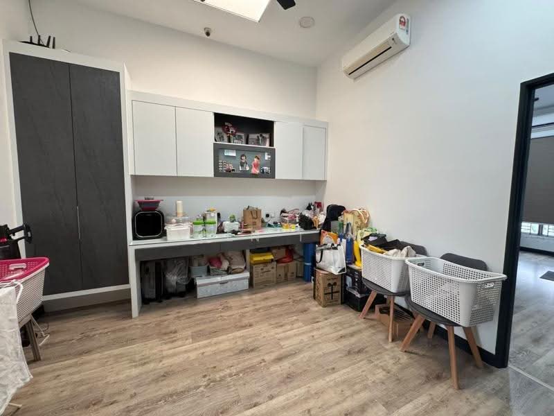 2-storey Terraced House for Sale in Bandar Pulai Jaya (Kulai) - Iden Tan - Study - PropertyGuru.com.my