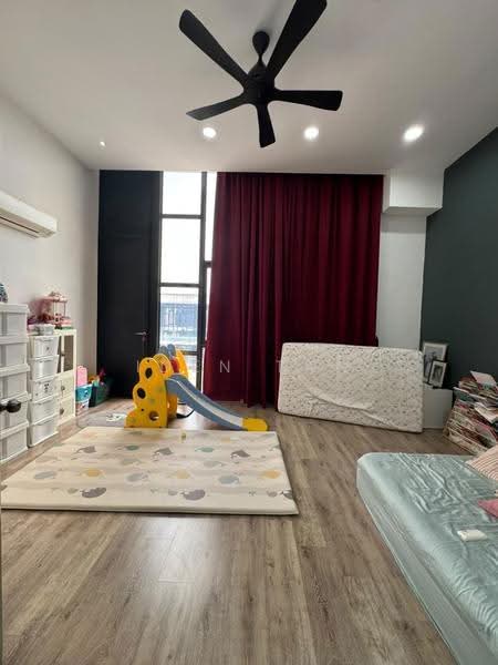 2-storey Terraced House for Sale in Bandar Pulai Jaya (Kulai) - Iden Tan - Living Room - PropertyGuru.com.my