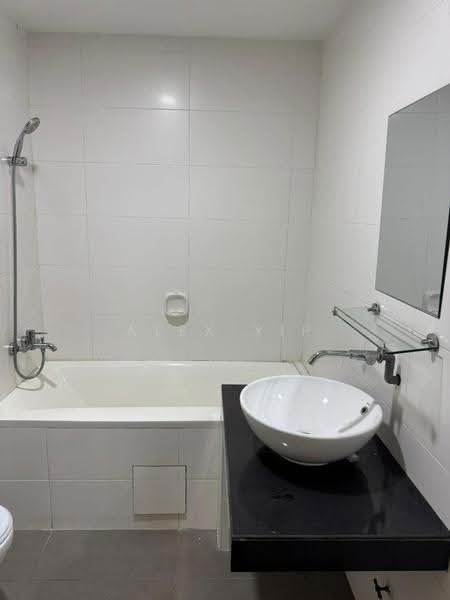 Condominium for Rent at Subang Parkhomes - Alex Yip - Bathroom - PropertyGuru.com.my