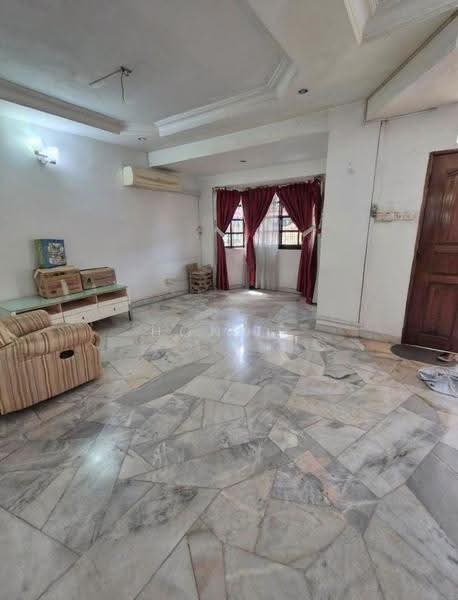 Rumah Teres untuk Dijual di Kampung Sungai Nibong (Bayan Lepas) - Hong . - Living Room - PropertyGuru.com.my