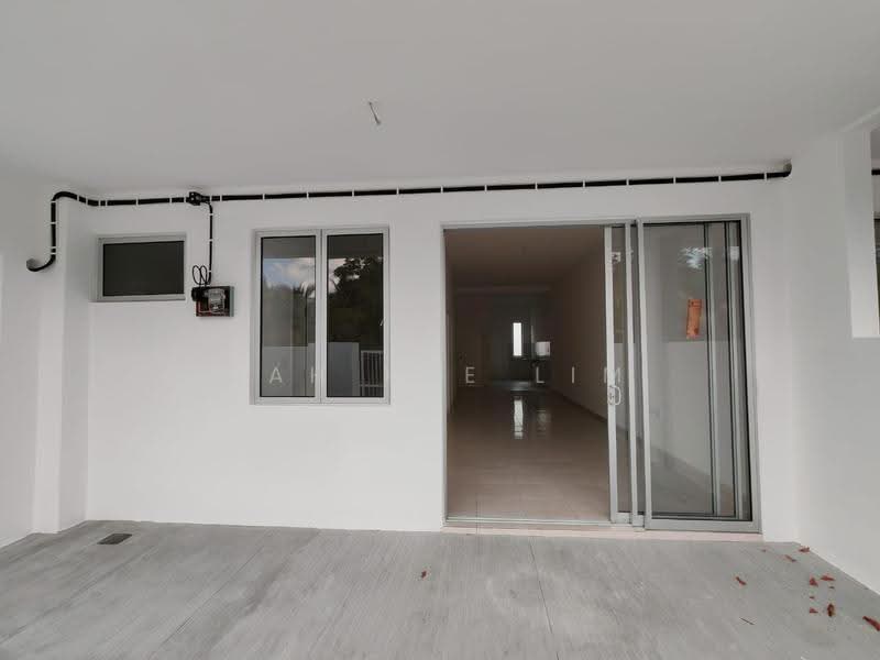 1-storey Terraced House for Sale in Bandar Sri Sendayan (Bandar Sri Sendayan) - Kah Hee Lim - Interior - PropertyGuru.com.my