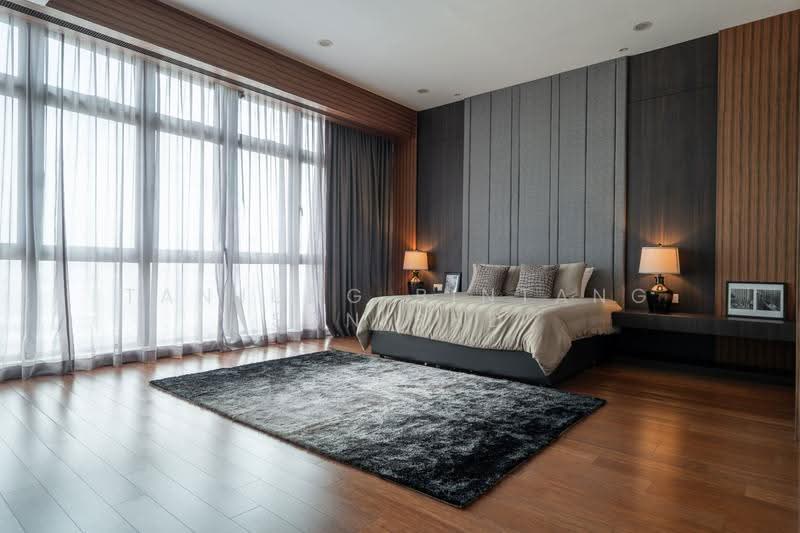 Apartment for Sale at Molek Pine 4 - Berinda Sales - Bedroom - PropertyGuru.com.my