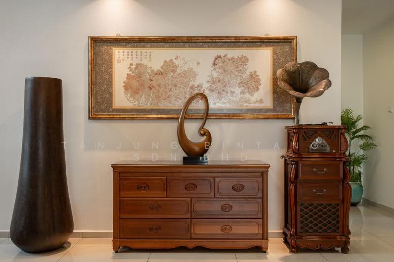 Apartment for Sale at Molek Pine 4 - Berinda Sales - Interior - PropertyGuru.com.my