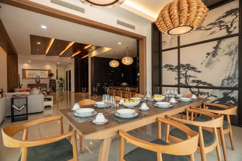 Apartment for Sale at Molek Pine 4 - Berinda Sales - Dining Room - PropertyGuru.com.my
