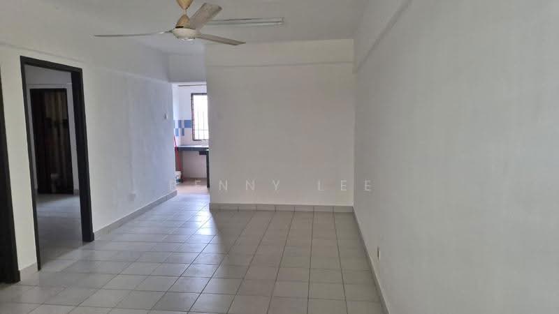 Flat for Rent at Pangsapuri Taman Tasik Sungai Chua - Benny Lee - Living Room - PropertyGuru.com.my