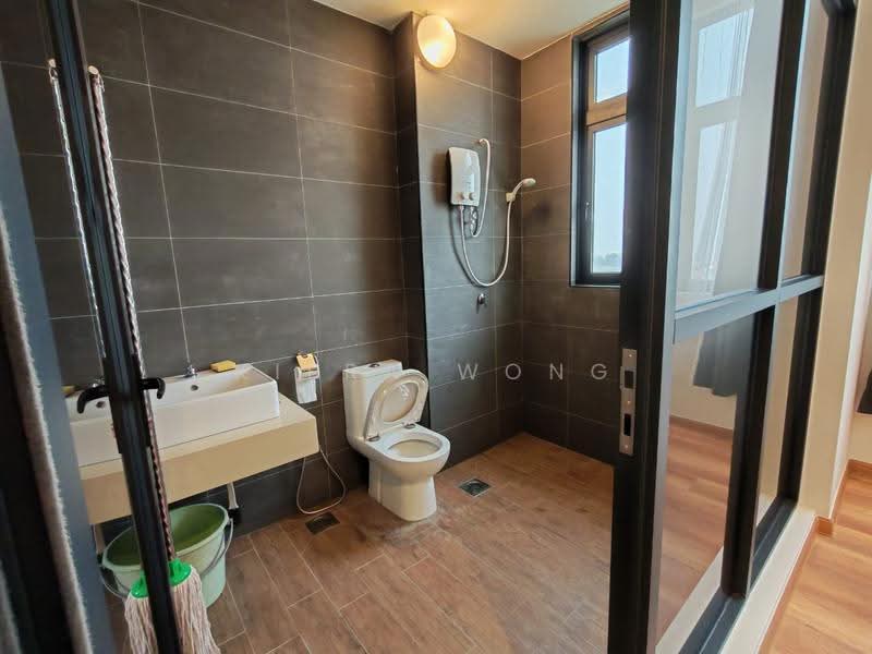 Condominium for Sale at The Quartz Residence - Kiera Wong - Bathroom - PropertyGuru.com.my