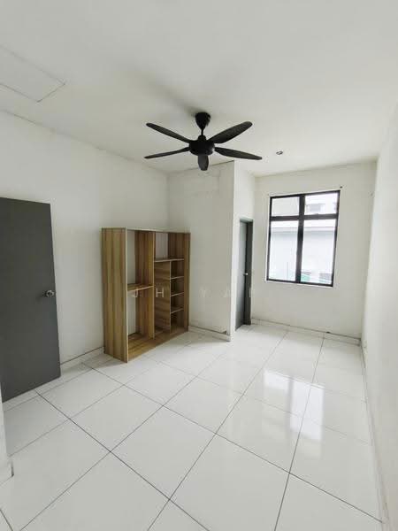 2-storey Terraced House for Sale in Taman Lagenda Putra (Kulai) - JH Yap - Interior - PropertyGuru.com.my