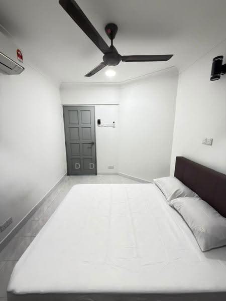 Apartment for Rent at Makmur Apartment - Eddy Lee - Bedroom - PropertyGuru.com.my