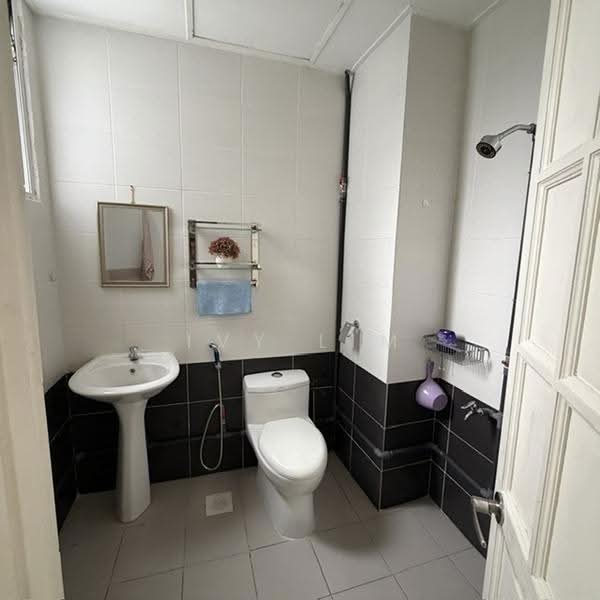 Condominium for Sale at The Colonnades - Ivy Lim - Bathroom - PropertyGuru.com.my