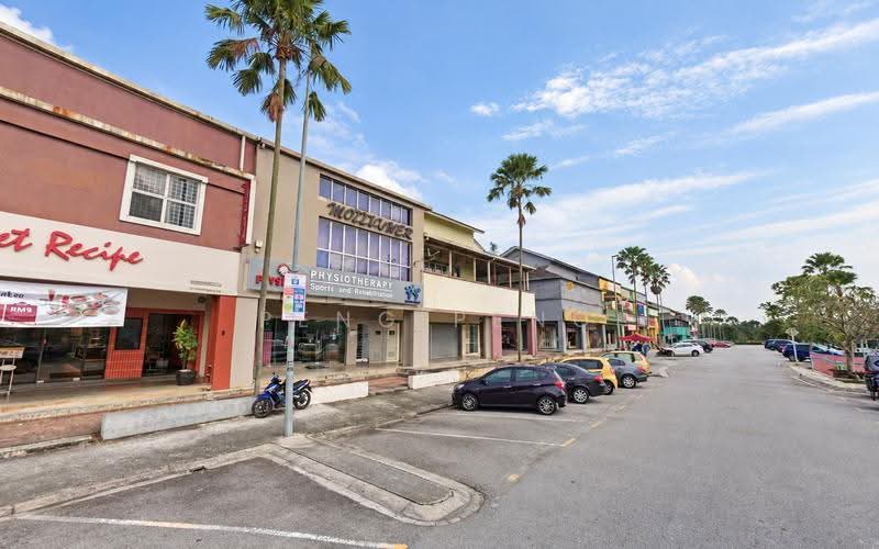 Shop for Rent in Bukit Jelutong (Shah Alam) - peng peng - Exterior - PropertyGuru.com.my