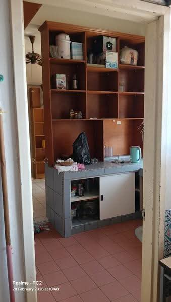 Apartment for Sale at Beverly Hills 2 - Ronald C2 - Kitchen - PropertyGuru.com.my