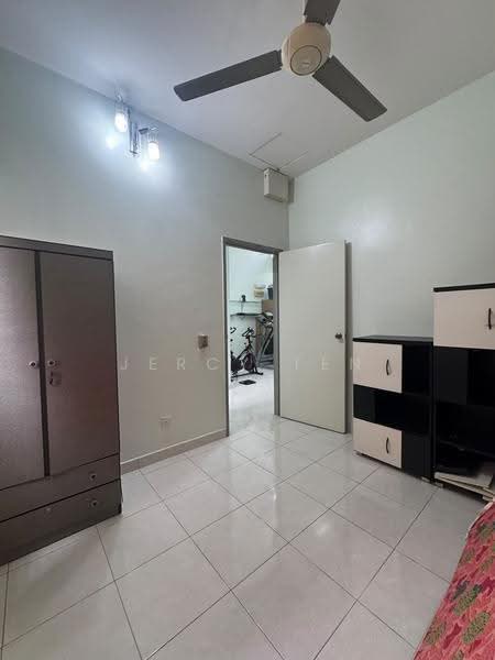 2-storey Terraced House for Sale in Setia Tropika (Johor Bahru) - Jercy Ten - Bedroom - PropertyGuru.com.my