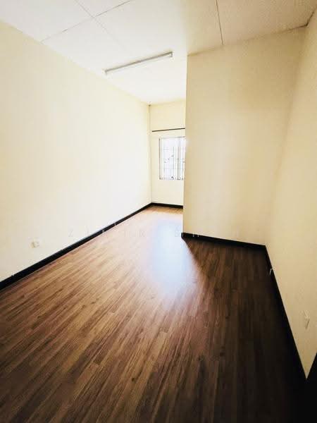 Rumah Teres 2-Tingkat untuk Dijual di Denai Alam (Shah Alam) - Zimir Shah - Interior - PropertyGuru.com.my