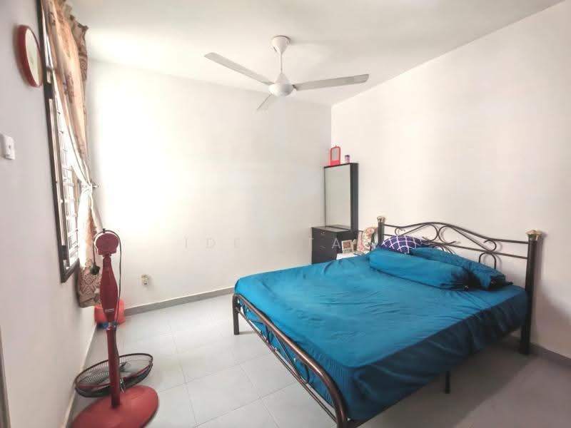 Cluster House for Sale in Taman Pulai Mutiara (Iskandar Puteri (Nusajaya)) - Iden Tan - Bedroom - PropertyGuru.com.my