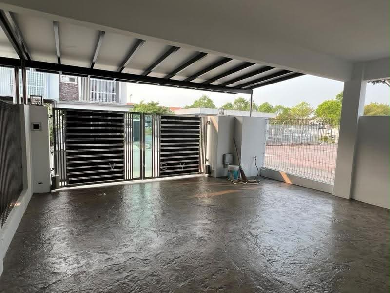 Rumah Teres 2-Tingkat untuk Dijual di Taman Mutiara Rini (Skudai) - Vincy Ling - Exterior - PropertyGuru.com.my