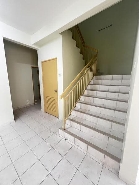 Terraced House for Sale in Bandar Kinrara Seksyen 5 (Bandar Kinrara) - See Hui Tan - Interior - PropertyGuru.com.my