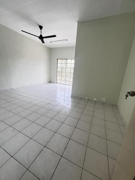 Terraced House for Sale in Bandar Kinrara Seksyen 5 (Bandar Kinrara) - See Hui Tan - Interior - PropertyGuru.com.my