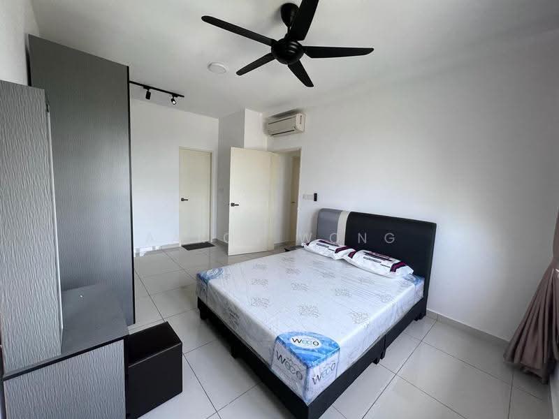 Kediaman Servis untuk Disewa di Damai Residence - Aaron Wong - Bedroom - PropertyGuru.com.my