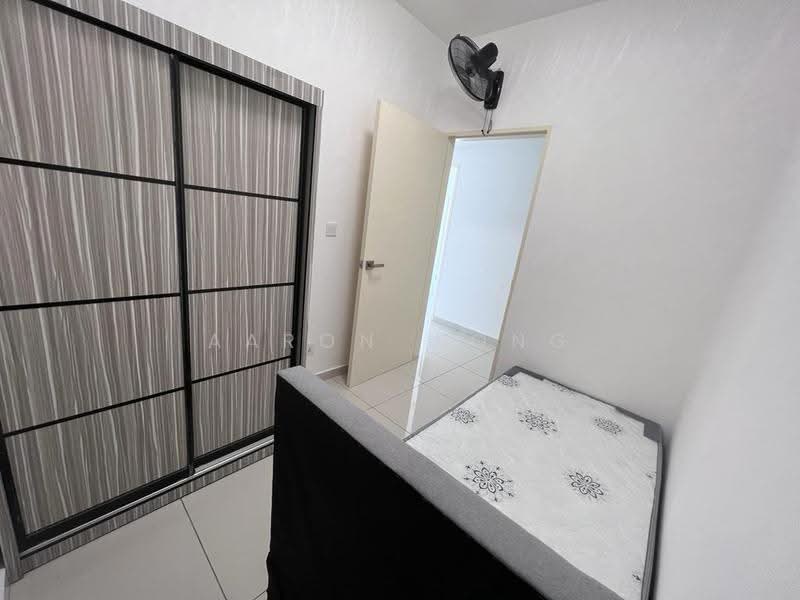 Kediaman Servis untuk Disewa di Damai Residence - Aaron Wong - Bedroom - PropertyGuru.com.my
