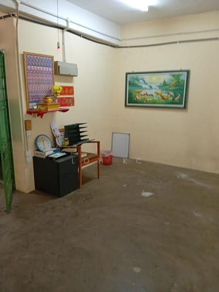Kedai / Pejabat untuk Disewa di Taman Petaling Utama (Petaling Jaya) - Loh KC - Interior - PropertyGuru.com.my