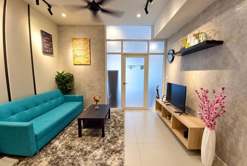 Kediaman Servis untuk Disewa di Seventeen Mall & Residences (Biji Living) - Yeevy Lee - Living Room - PropertyGuru.com.my