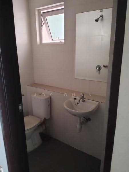 Condominium for Sale at Seringin Residences - Joe Chan - Bathroom - PropertyGuru.com.my