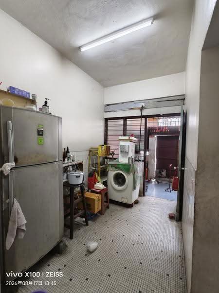 Rumah Teres 2-Tingkat untuk Dijual di Taman Berkeley (Klang) - Alvin Lim - Kitchen - PropertyGuru.com.my