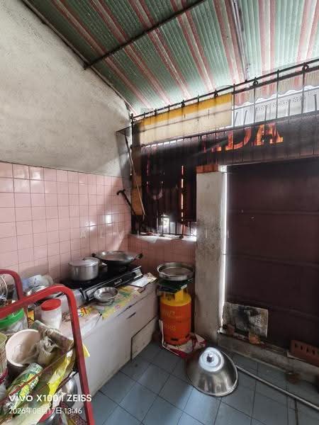 Rumah Teres 2-Tingkat untuk Dijual di Taman Berkeley (Klang) - Alvin Lim - Kitchen - PropertyGuru.com.my
