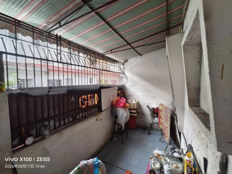 Rumah Teres 2-Tingkat untuk Dijual di Taman Berkeley (Klang) - Alvin Lim - Balcony - PropertyGuru.com.my