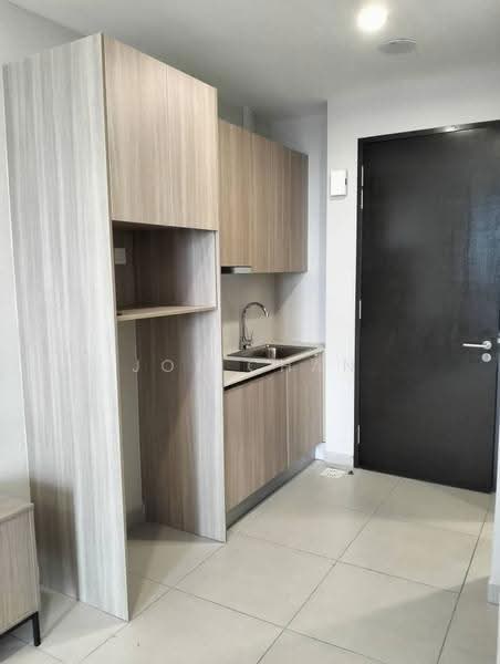 Service Residence for Sale at Dorsett Waterfront Subang - Joe Chan - Kitchen - PropertyGuru.com.my