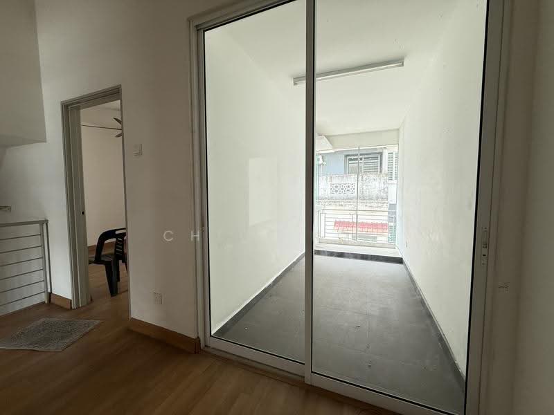 3-storey Terraced House for Sale in Rawang (Selangor) - Chloe Kok - Balcony - PropertyGuru.com.my