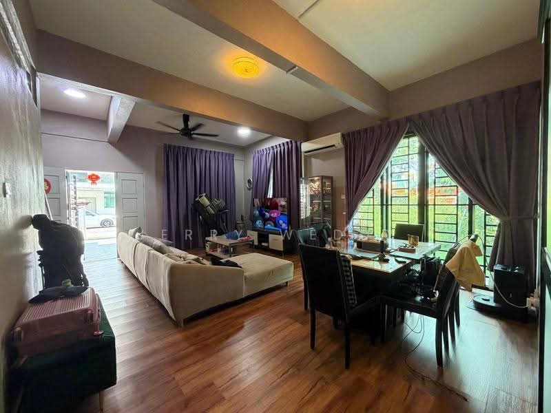 2-storey Terraced House for Sale in Kinarut (Papar) - Jerry Weddy - Living Room - PropertyGuru.com.my