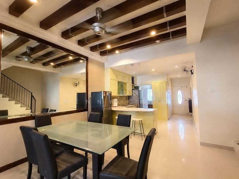 3-storey Terraced House for Sale in Ipoh (Perak) - PENNY CHEN - Dining Room - PropertyGuru.com.my