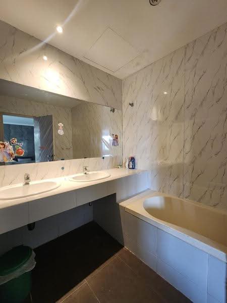 Semi-Detached House for Sale in Taman Mahkota Mutiara (Cheras) - Chow Kok Toong - Bathroom - PropertyGuru.com.my