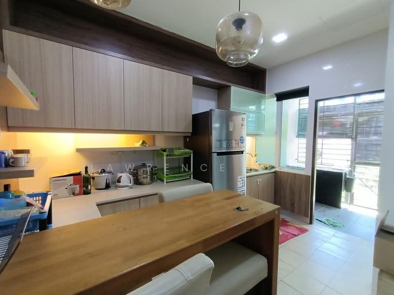 Rumah Teres 1.5-Tingkat untuk Disewa di Taman Kalien (Kuching) - Lawrence Lee - Kitchen - PropertyGuru.com.my