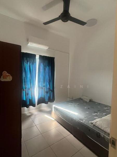 1-storey Terraced House for Rent in Iringan Bayu (Seremban) - Hana Zaini - Bedroom - PropertyGuru.com.my