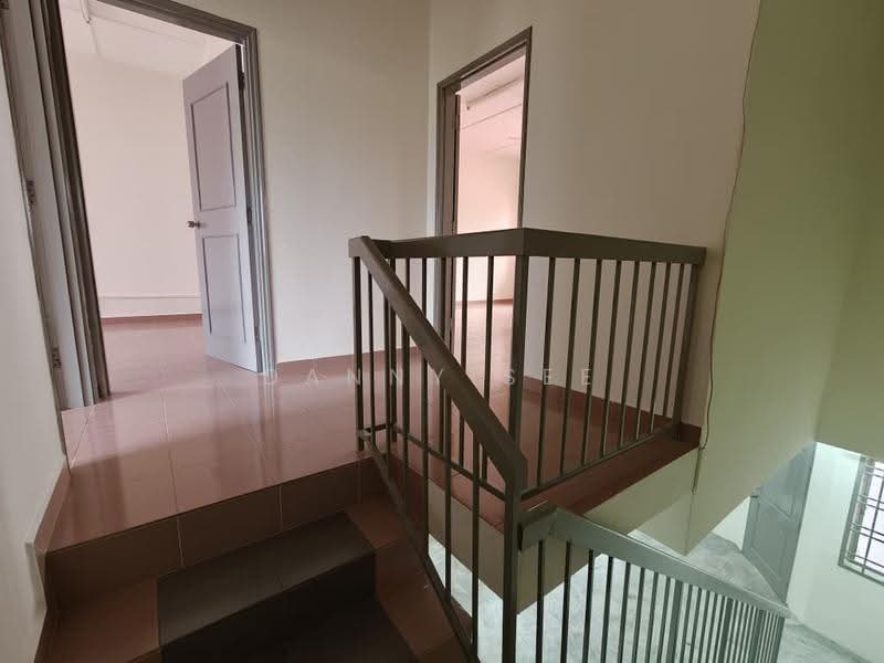 2-storey Terraced House for Rent in Bandar Indahpura (Kulai) - Danny See - Corridor - PropertyGuru.com.my