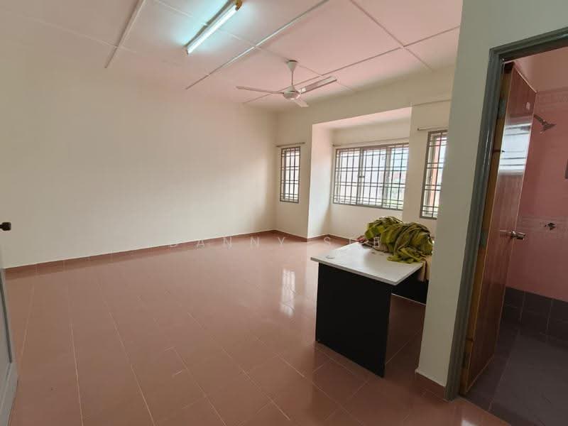 2-storey Terraced House for Rent in Bandar Indahpura (Kulai) - Danny See - Interior - PropertyGuru.com.my