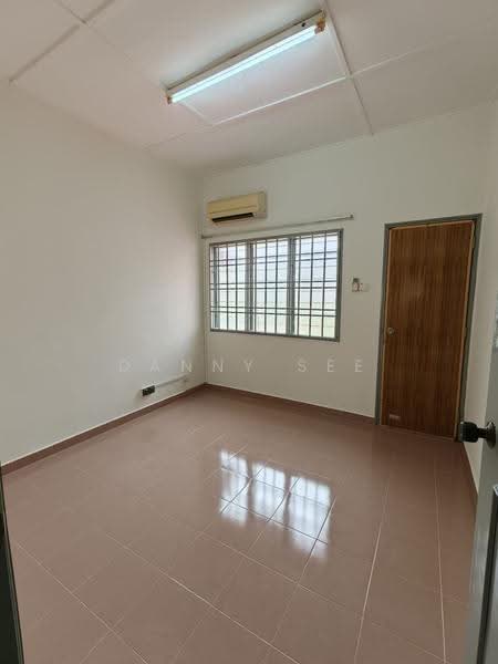 2-storey Terraced House for Rent in Bandar Indahpura (Kulai) - Danny See - Interior - PropertyGuru.com.my