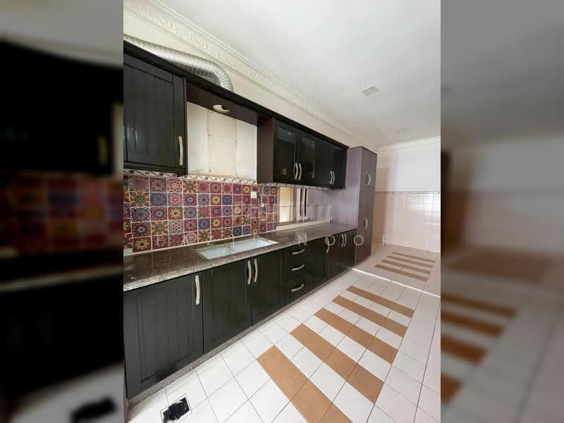Rumah Teres 2-Tingkat untuk Dijual di Denai Alam (Shah Alam) - Fazie Noor - Kitchen - PropertyGuru.com.my