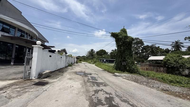 Detached Factory for Sale in Kawasan Perindustrian Olak Lempit (Banting) - Polly Lew - PropertyGuru.com.my