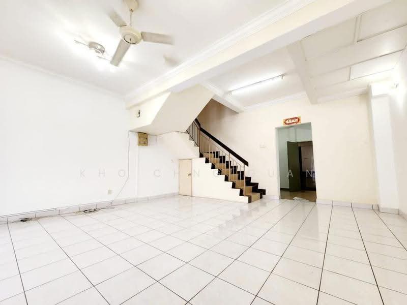 Rumah Teres 2-Tingkat untuk Dijual di TAMAN PUCHONG UTAMA (Puchong) - Kho Chng Guan - PropertyGuru.com.my